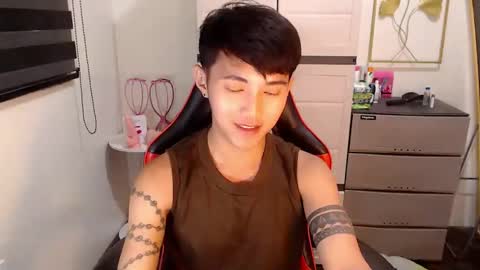 Snapshot of cuteasiancock98 chatting on 8, 4, 2026 Steph online show from 8, 4, 2026