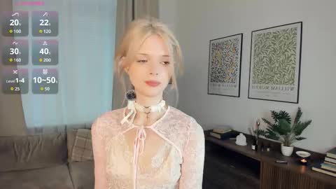 Snapshot of cutebrutality chatting on 20, 10, 2025 Alice online show from 20, 10, 2025
