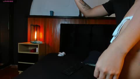 Snapshot of cutebutharder chatting on 17, 4, 2026 cutebutharder online show from 17, 4, 2026