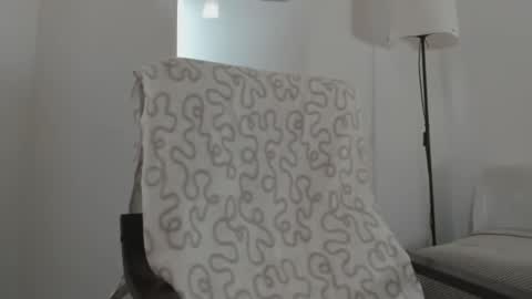 Snapshot of cuteeboy chatting on 5, 3, 2025 cuteeboy online show from 5, 3, 2025