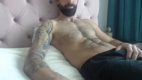 cuteeboy online show from 1, 4, 2026