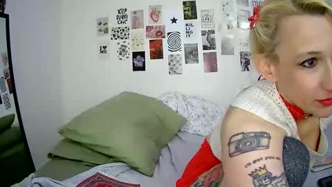 Bella online show from 22, 12, 2025