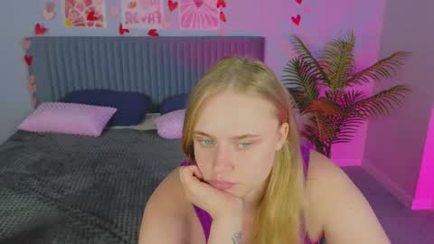 Amyy online show from 5, 7, 2026