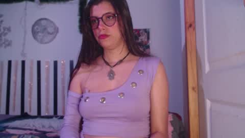 Snapshot of cutehaome chatting on 17, 9, 2025 haome online show from 17, 9, 2025