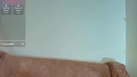 tell me jess   online show from 31, 10, 2025