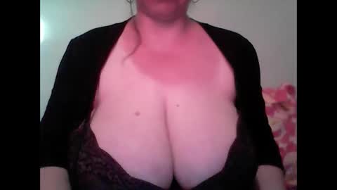 Snapshot of cutejessytom chatting on 6, 2, 2025 Jessy online show from 6, 2, 2025