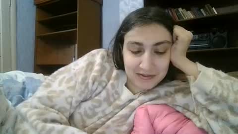 Snapshot of cutekattie chatting on 3, 12, 2025 cutekattie online show from 3, 12, 2025
