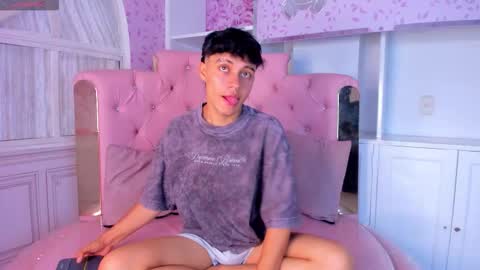 cutenaked_ online show from 11, 3, 2026