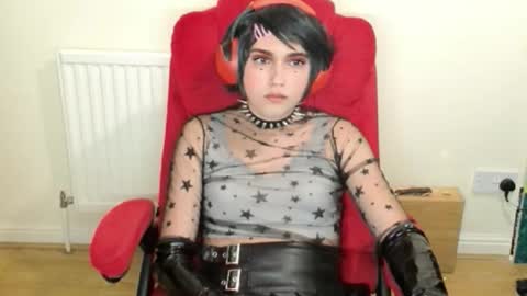 Snapshot of cutest_princess chatting on 25, 4, 2026 cutest_princess online show from 25, 4, 2026