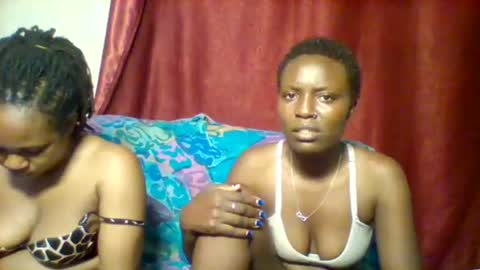 Snapshot of cutey_lunar chatting on 23, 1, 2025 cutey_lunar online show from 23, 1, 2025