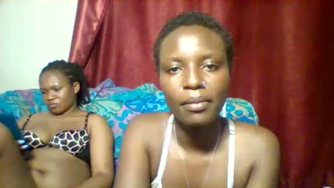 Snapshot of cutey_lunar chatting on 23, 1, 2025 cutey_lunar online show from 23, 1, 2025