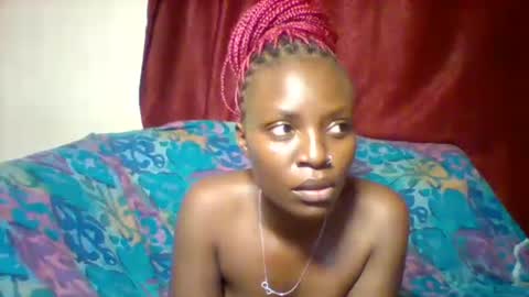 Snapshot of cutey_lunar chatting on 2, 2, 2025 cutey_lunar online show from 2, 2, 2025