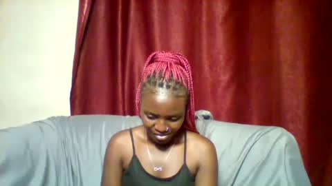 Snapshot of cutey_lunar chatting on 8, 2, 2025 cutey_lunar online show from 8, 2, 2025