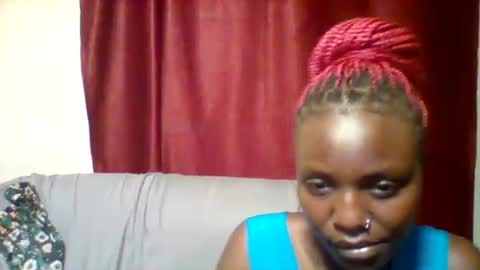 Snapshot of cutey_lunar chatting on 12, 2, 2025 cutey_lunar online show from 12, 2, 2025