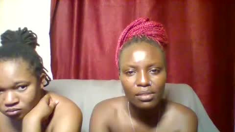 Snapshot of cutey_lunar chatting on 13, 2, 2025 cutey_lunar online show from 13, 2, 2025