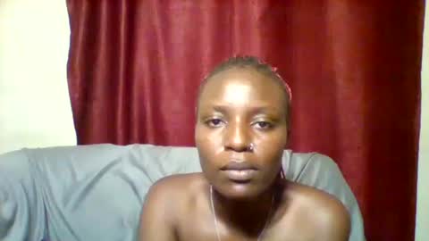 Snapshot of cutey_lunar chatting on 14, 2, 2025 cutey_lunar online show from 14, 2, 2025