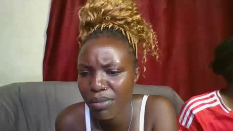 Snapshot of cutey_lunar chatting on 9, 3, 2025 cutey_lunar online show from 9, 3, 2025