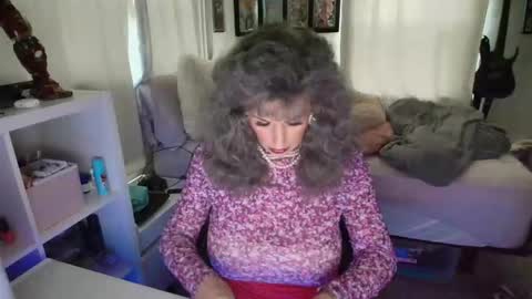 Snapshot of cuteypi chatting on 3, 4, 2026 Sandra Love online show from 3, 4, 2026