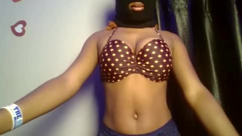 Snapshot of cutezia12 chatting on 21, 10, 2025 Zia online show from 21, 10, 2025