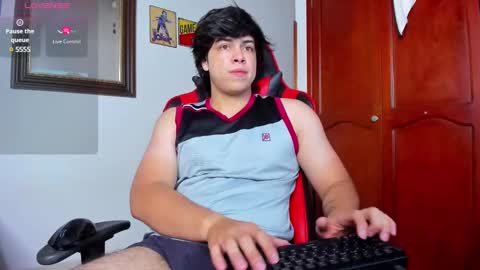 Snapshot of cuteznowyy chatting on 17, 12, 2024 Ask me online show from 17, 12, 2024