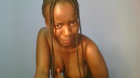 Snapshot of cutie_choco chatting on 8, 9, 2025 cutie_choco online show from 8, 9, 2025