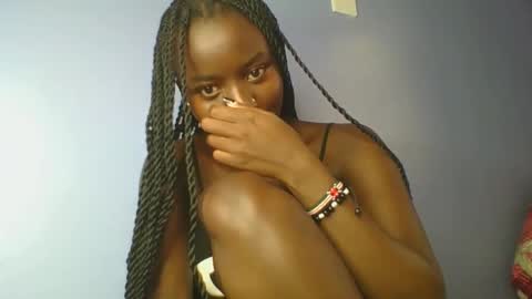 Snapshot of cutie_choco chatting on 1, 12, 2025 cutie_choco online show from 1, 12, 2025