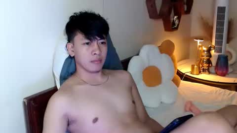 Snapshot of cutie_cumshow chatting on 5, 2, 2026 Neil Taylor online show from 5, 2, 2026