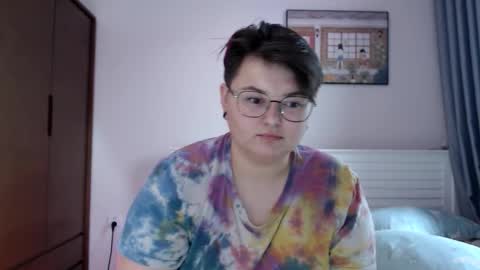 Snapshot of cutie_florence chatting on 9, 9, 2025 Sophie Lilith online show from 9, 9, 2025