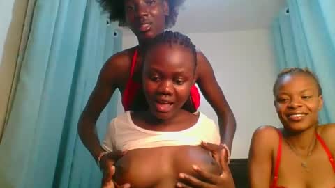 Snapshot of cutie_liqy chatting on 27, 3, 2026 Liqy online show from 27, 3, 2026
