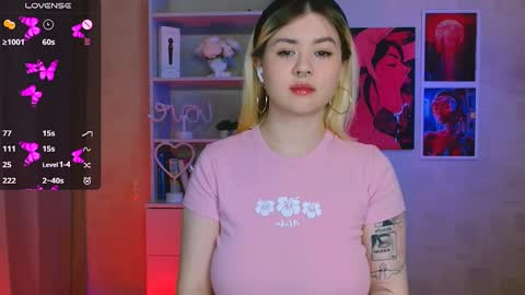 Snapshot of cutie_mili chatting on 14, 1, 2025 mili online show from 14, 1, 2025