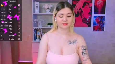 Snapshot of cutie_mili chatting on 21, 1, 2025 mili online show from 21, 1, 2025