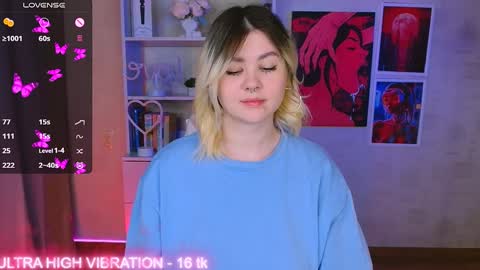 Snapshot of cutie_mili chatting on 9, 2, 2025 mili online show from 9, 2, 2025
