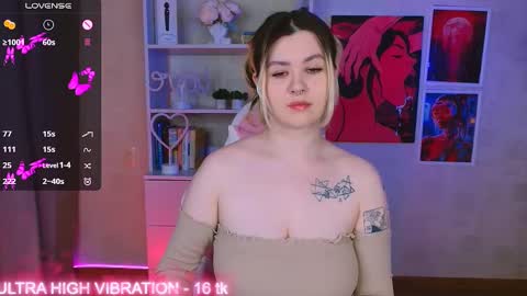 Snapshot of cutie_mili chatting on 13, 2, 2025 mili online show from 13, 2, 2025
