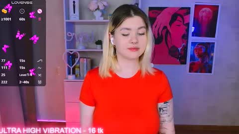 Snapshot of cutie_mili chatting on 20, 2, 2025 mili online show from 20, 2, 2025
