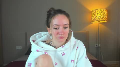 Snapshot of cutie_naughty_girl chatting on 16, 5, 2026 Kate online show from 16, 5, 2026