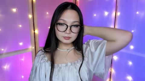 Snapshot of cutie_nikky chatting on 8, 10, 2025 cutie_nikky online show from 8, 10, 2025