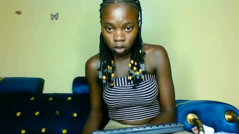 Snapshot of cutie_plush chatting on 5, 4, 2026 cutieplush online show from 5, 4, 2026