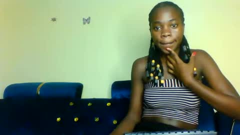 Snapshot of cutie_plush chatting on 14, 4, 2026 cutieplush online show from 14, 4, 2026