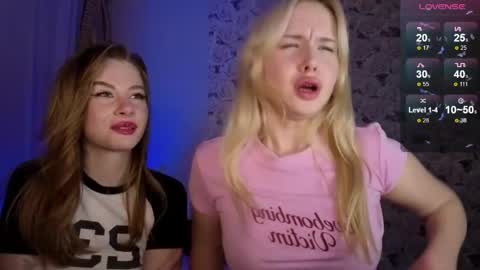Snapshot of cutiee_chloe chatting on 15, 4, 2026 Chloe online show from 15, 4, 2026