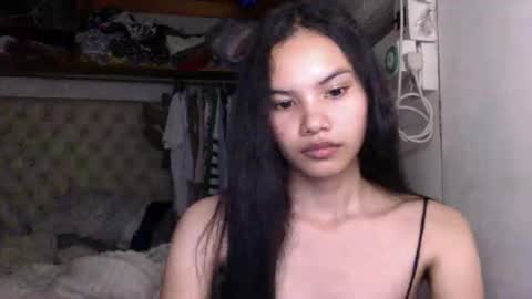 Snapshot of cutiee_lily2 chatting on 20, 4, 2026 cutiee_lily2 online show from 20, 4, 2026