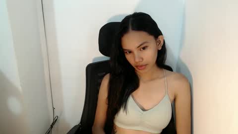 Snapshot of cutiee_lily2 chatting on 31, 5, 2026 cutiee_lily2 online show from 31, 5, 2026