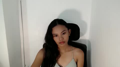 Snapshot of cutiee_lily2 chatting on 1, 6, 2026 cutiee_lily2 online show from 1, 6, 2026