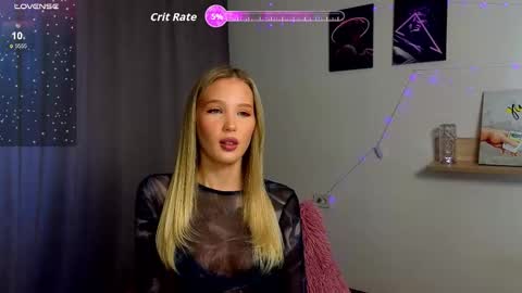 Snapshot of cutiefull_lion chatting on 3, 10, 2025 cutiefull_lion online show from 3, 10, 2025
