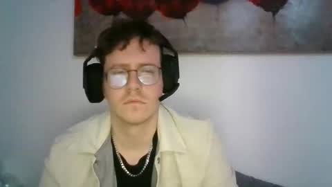 Snapshot of cutiie2004 chatting on 5, 5, 2026 cutiie2004 online show from 5, 5, 2026