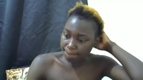 Snapshot of cuttey_slim22 chatting on 20, 4, 2026 cuttey_slim22 online show from 20, 4, 2026