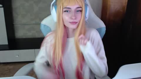 Snapshot of cutti_crystal chatting on 17, 2, 2026 Cutti Crystal online show from 17, 2, 2026