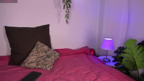 Laura online show from 28, 3, 2026