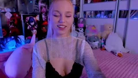 Nora online show from 12, 7, 2026