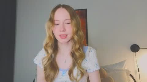 Snapshot of cuute_angell chatting on 11, 6, 2026 Virginia See you on Sunday online show from 11, 6, 2026