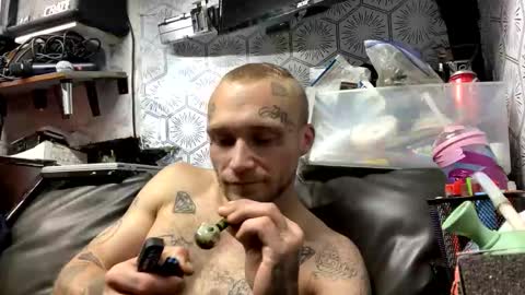 cwbinked23 online show from 1, 11, 2025